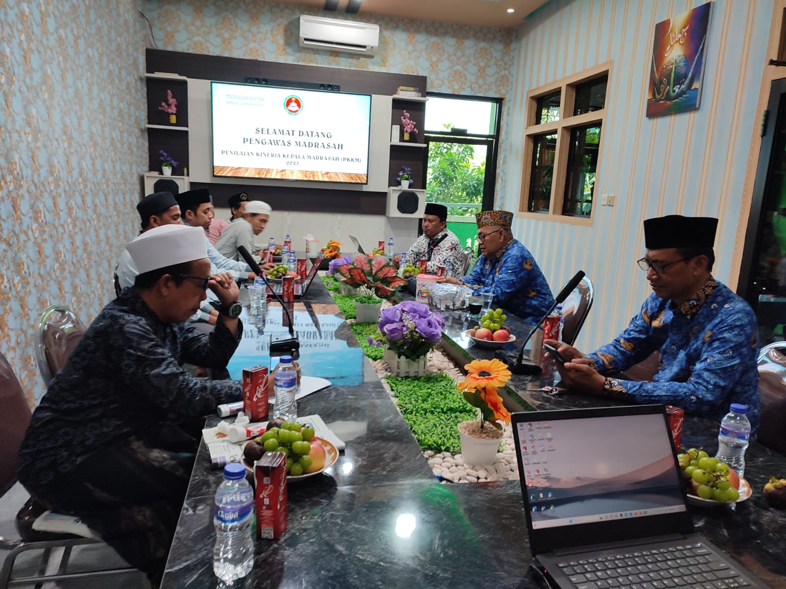 Selamat Datang Pengawas Madrasah Penilaian Kinerja Kepala Madrasah PKKM 2023 di Madrasah Aliyah Mambaul Ulum Bata-Bata